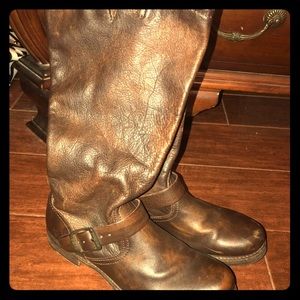 Frye Veronica Slouch